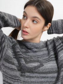 Свитер Emporio Armani модель 6L2MWB-2M20Z-F633 Фото