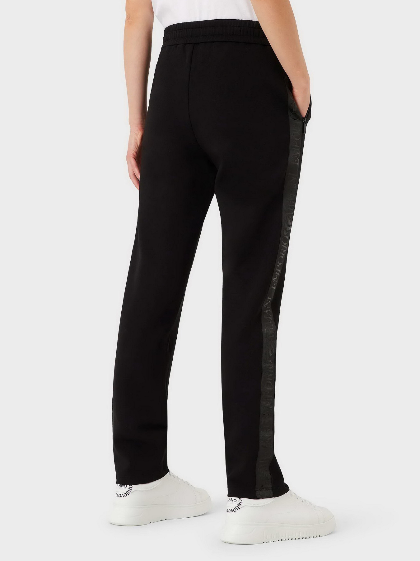 Спортивні штани Emporio Armani модель 6L2P6C-1JHSZ-0999 Фото