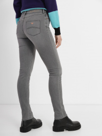 Скіні джинси Emporio Armani J18 модель 3R2J18-2DZ4Z-0662 Фото
