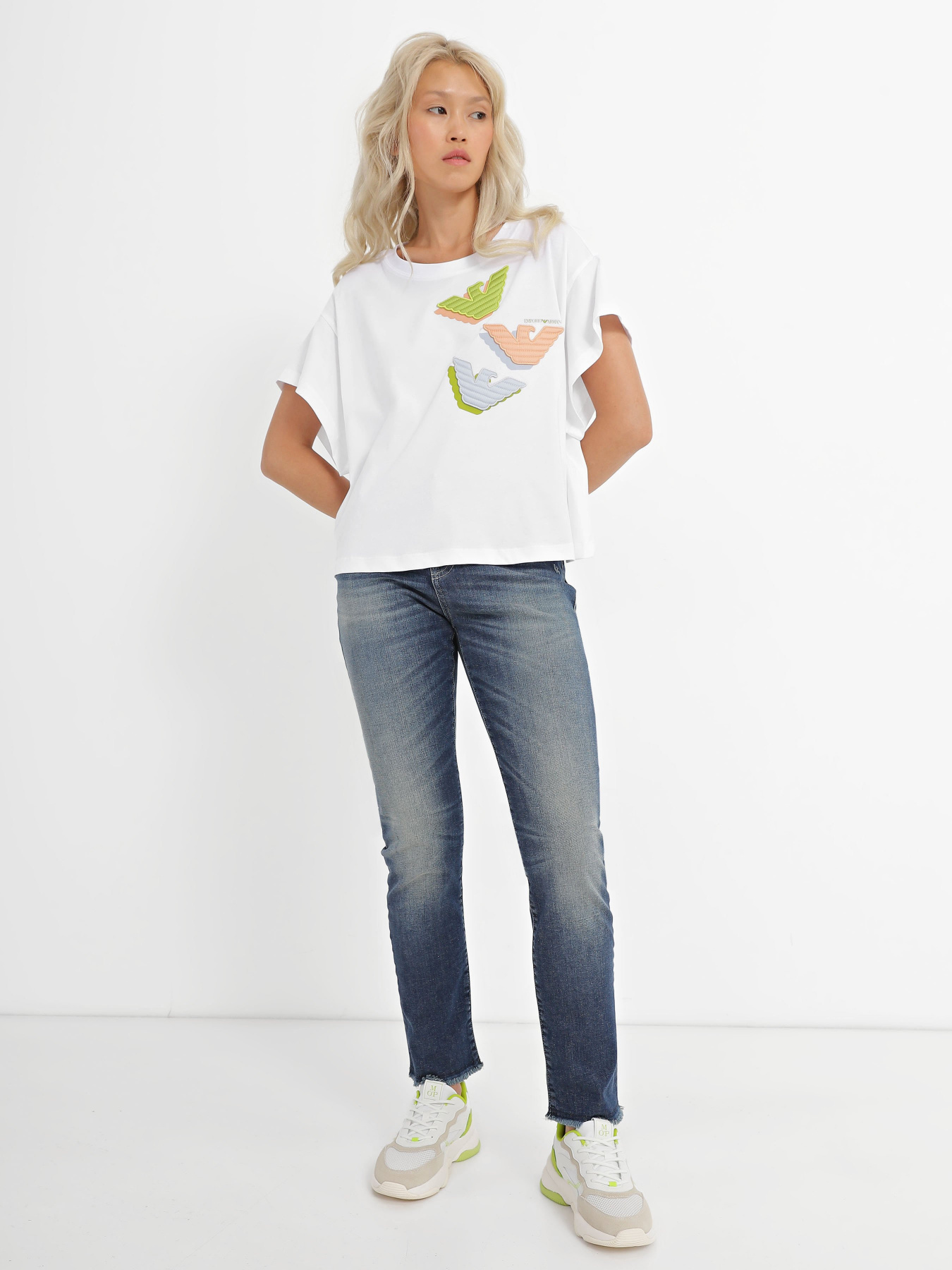 Прямые джинсы Emporio Armani J36 модель 3R2J36-2DX4Z-0941 Фото