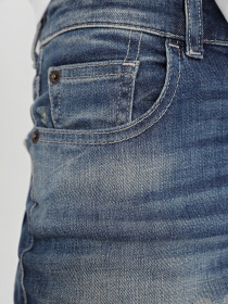 Прямые джинсы Emporio Armani J36 модель 3R2J36-2DX4Z-0941 Фото