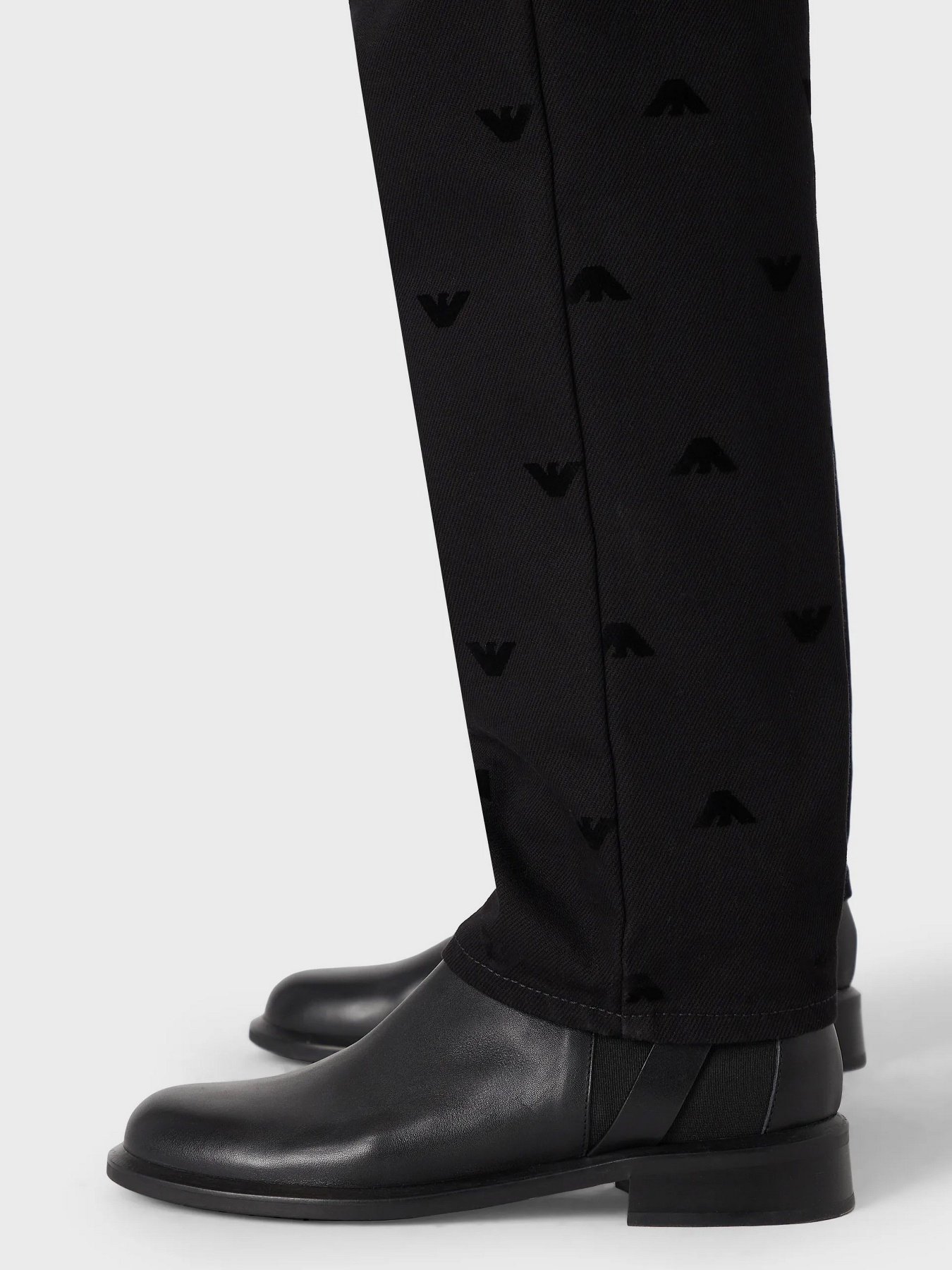 Джинсы мом Emporio Armani J90 модель 3R2J90-2DY3Z-0005 Фото