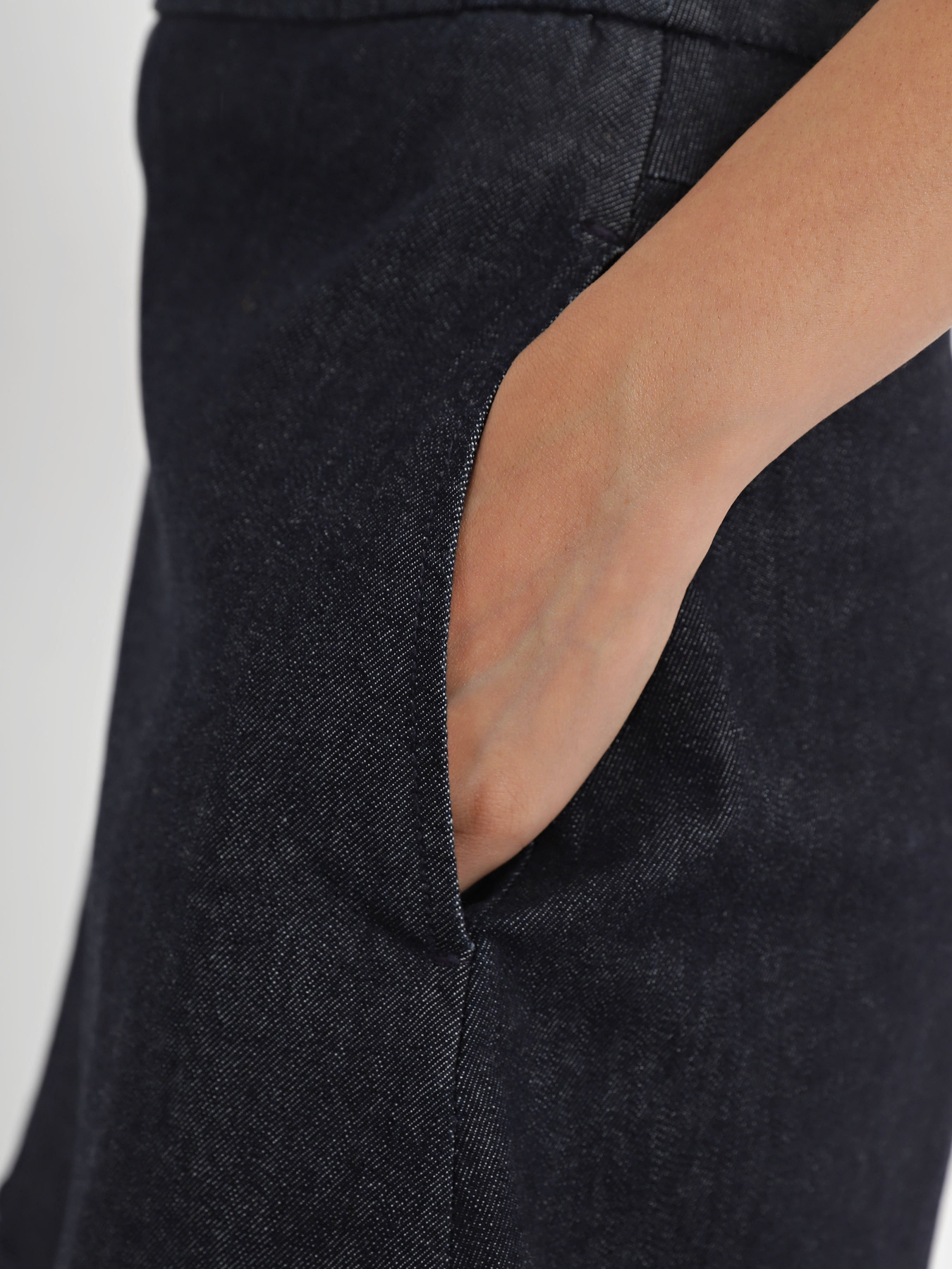 Спідниця міні Emporio Armani модель 3R2N68-2DG5Z-0941 Фото