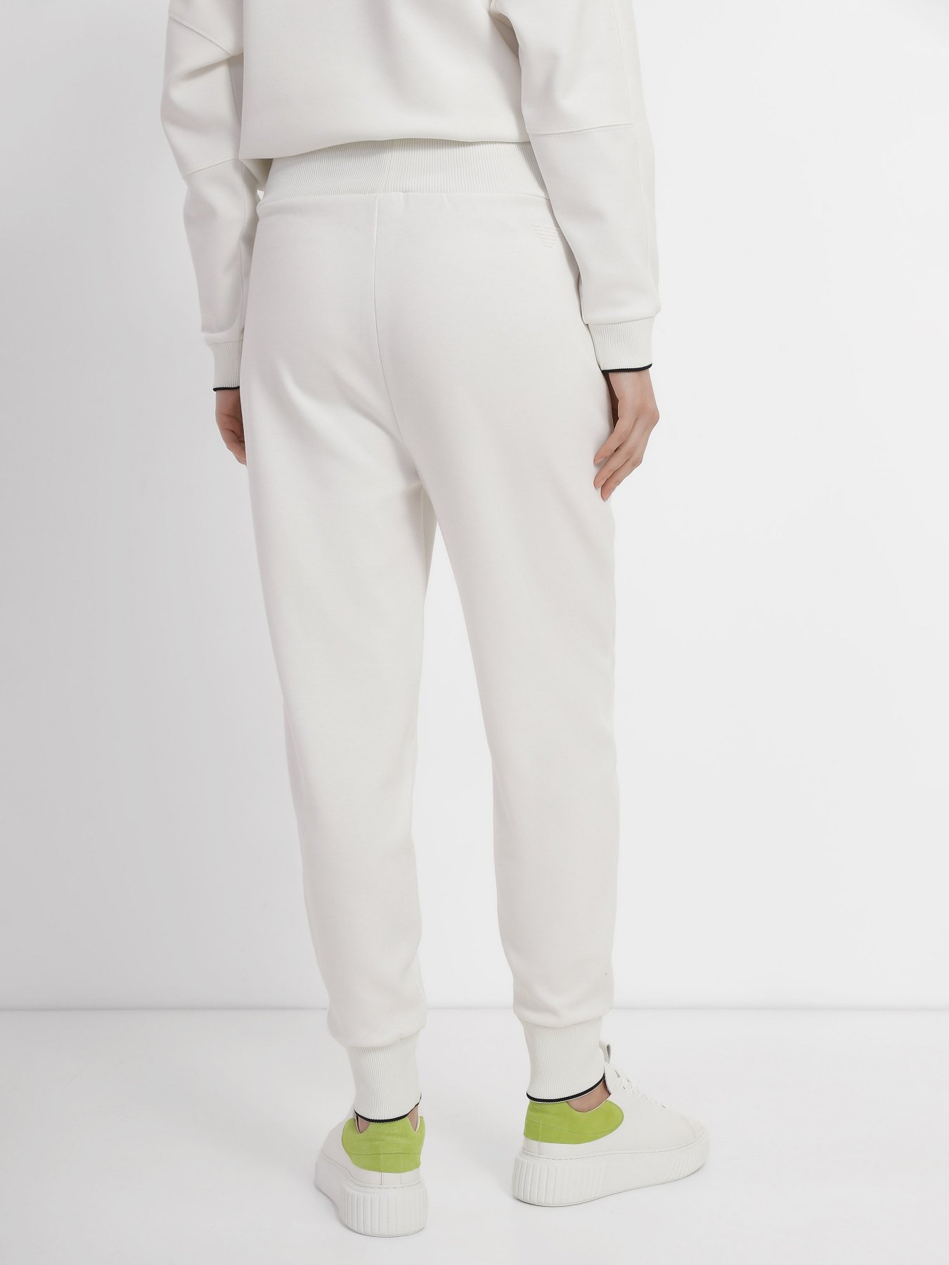 Штаны спортивные Emporio Armani модель 3R2P7D-2JRKZ-0101 Фото