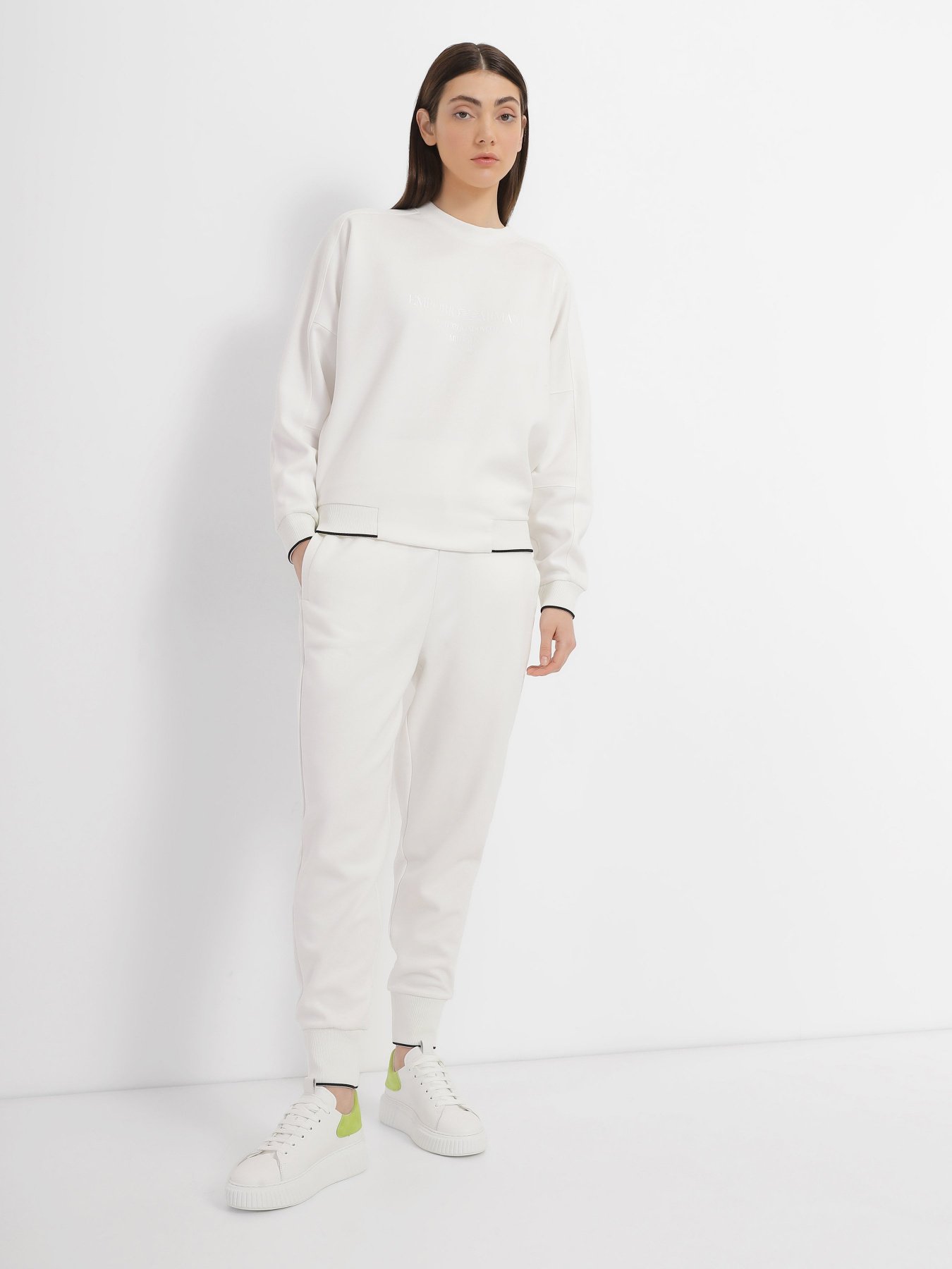 Штаны спортивные Emporio Armani модель 3R2P7D-2JRKZ-0101 Фото