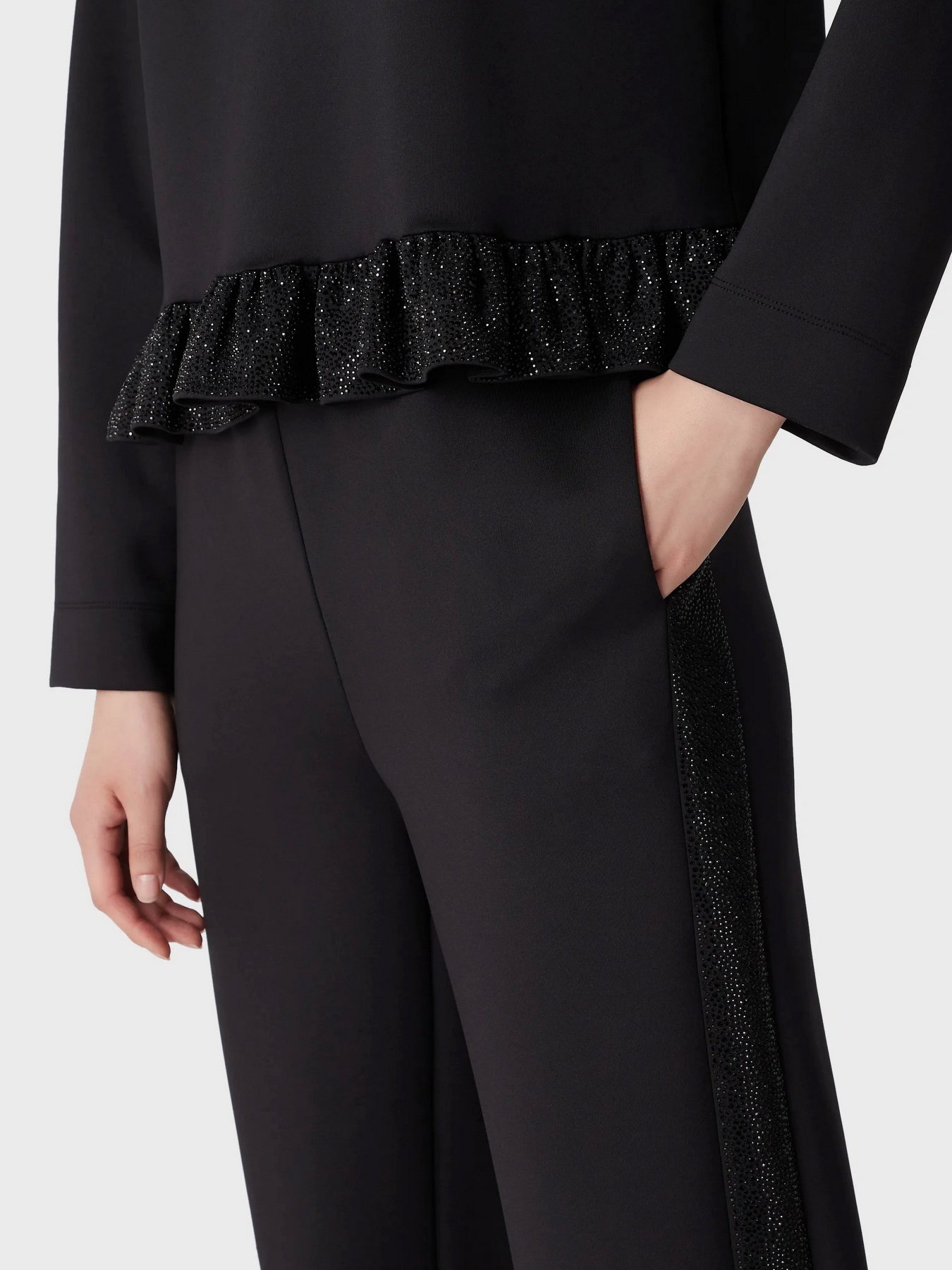 Штани повсякденні Emporio Armani модель 3R2P7H-2JVLZ-0999 Фото