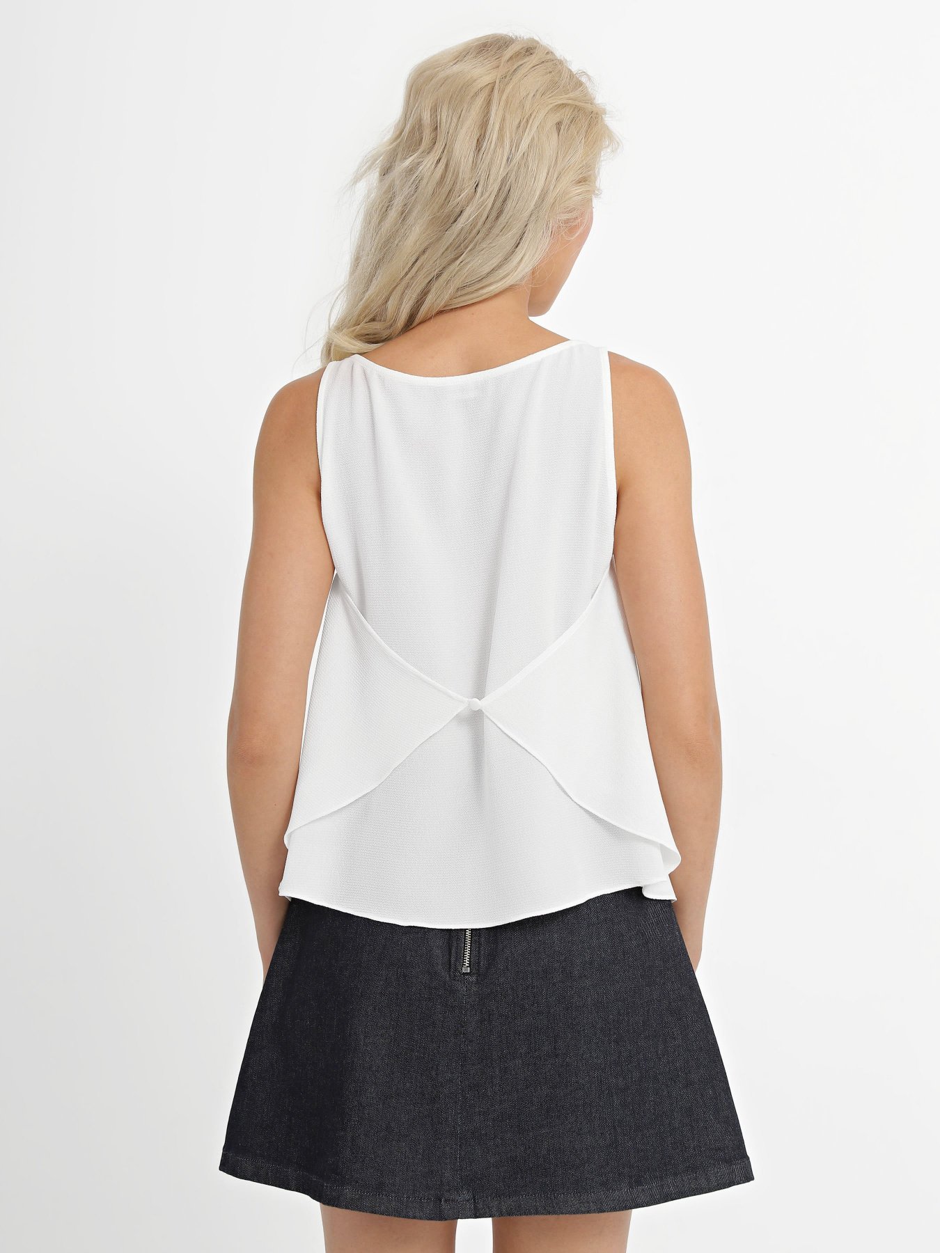 Майка Emporio Armani модель D4NK1A-D9902-101 Майка Emporio Armani модель D4NK1A-D9902-101 Фото