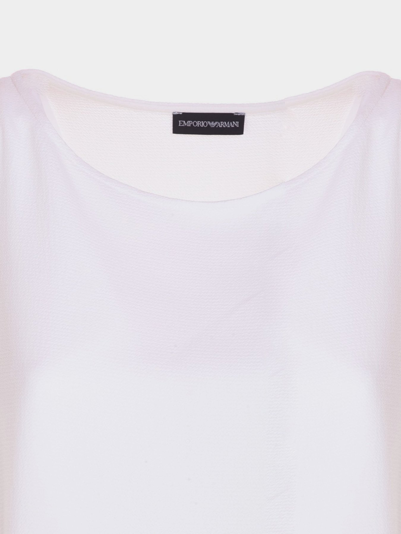 Майка Emporio Armani модель D4NK1A-D9902-101 Майка Emporio Armani модель D4NK1A-D9902-101 Фото