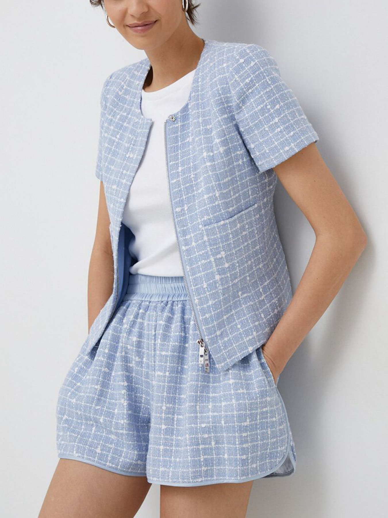 Повседневные шорты Emporio Armani модель D4NP1A-D9905-017 Фото