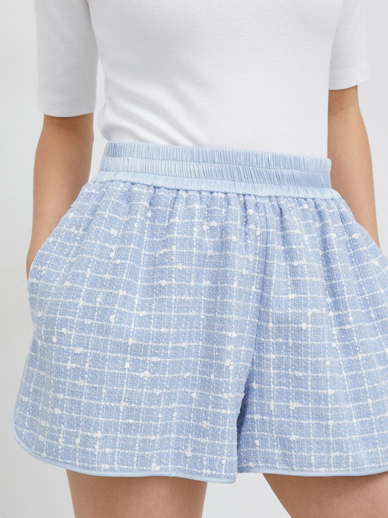 Повседневные шорты Emporio Armani модель D4NP1A-D9905-017 Фото