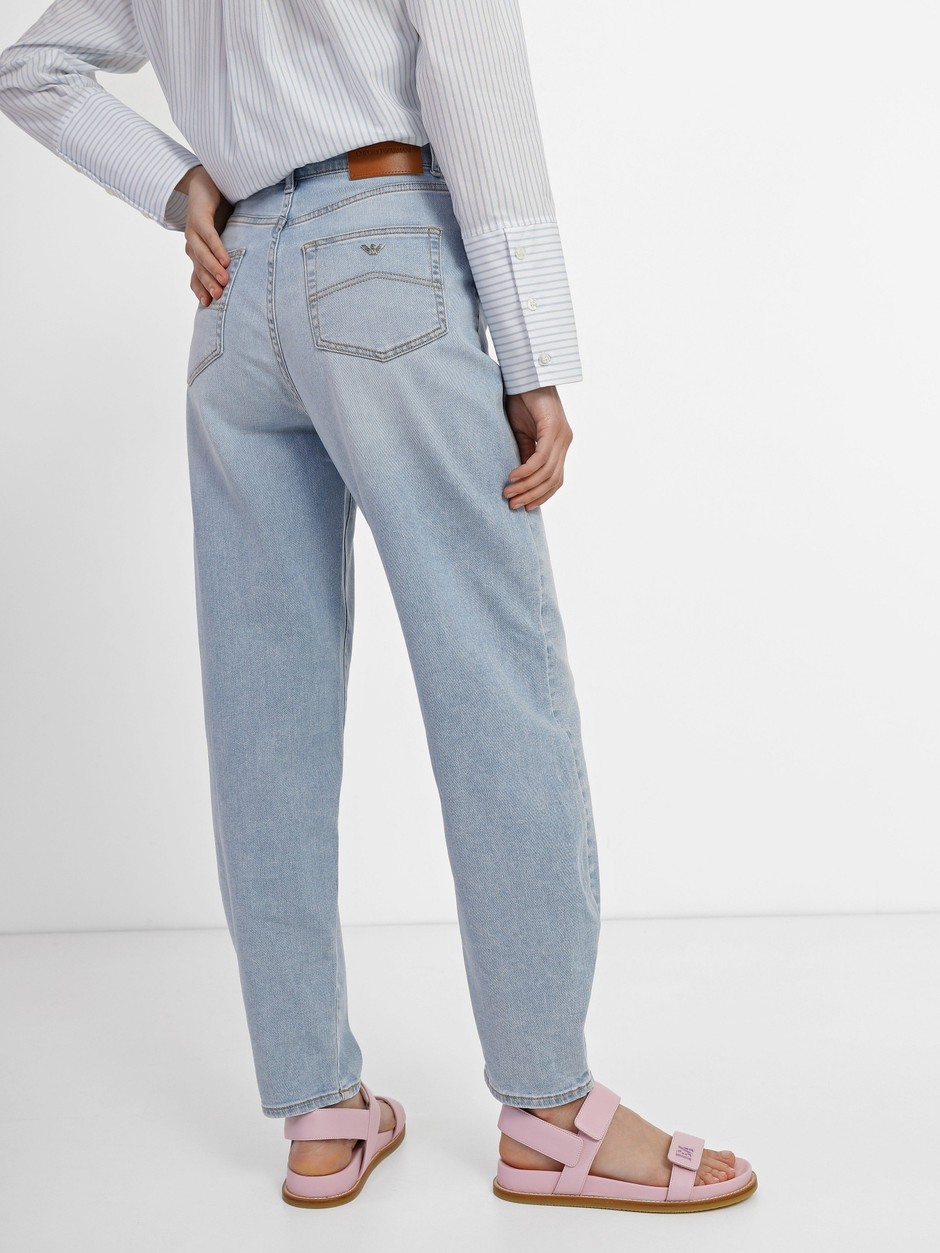 Джинсы мом Emporio Armani J86 модель 3R2J86-2DY4Z-0941 Фото