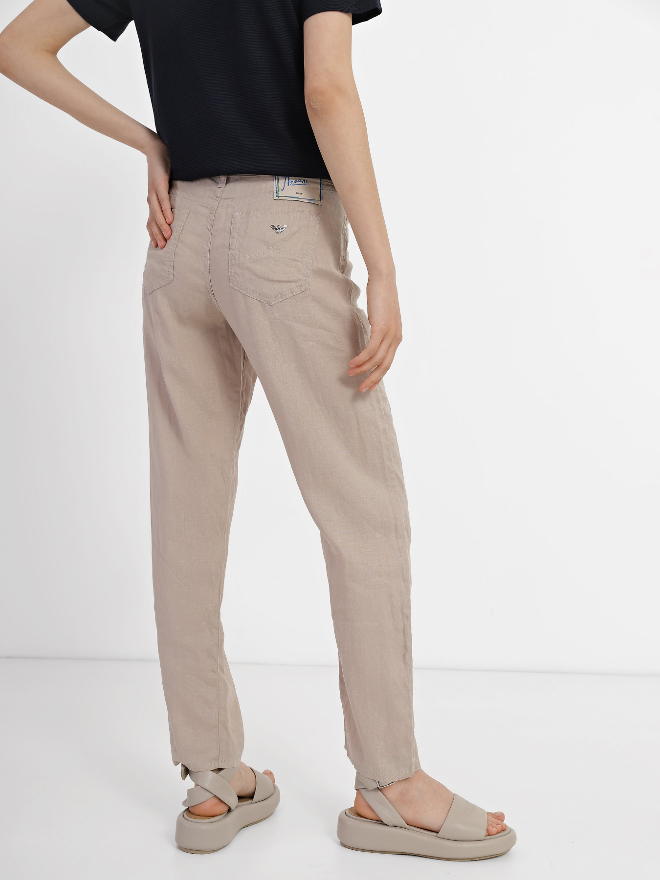 Прямые джинсы Emporio Armani J90 модель 3R2J90-2N0ZZ-0106 Фото