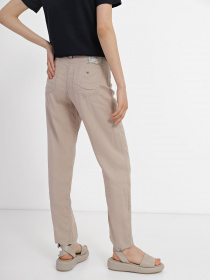 Прямые джинсы Emporio Armani J90 модель 3R2J90-2N0ZZ-0106 Фото