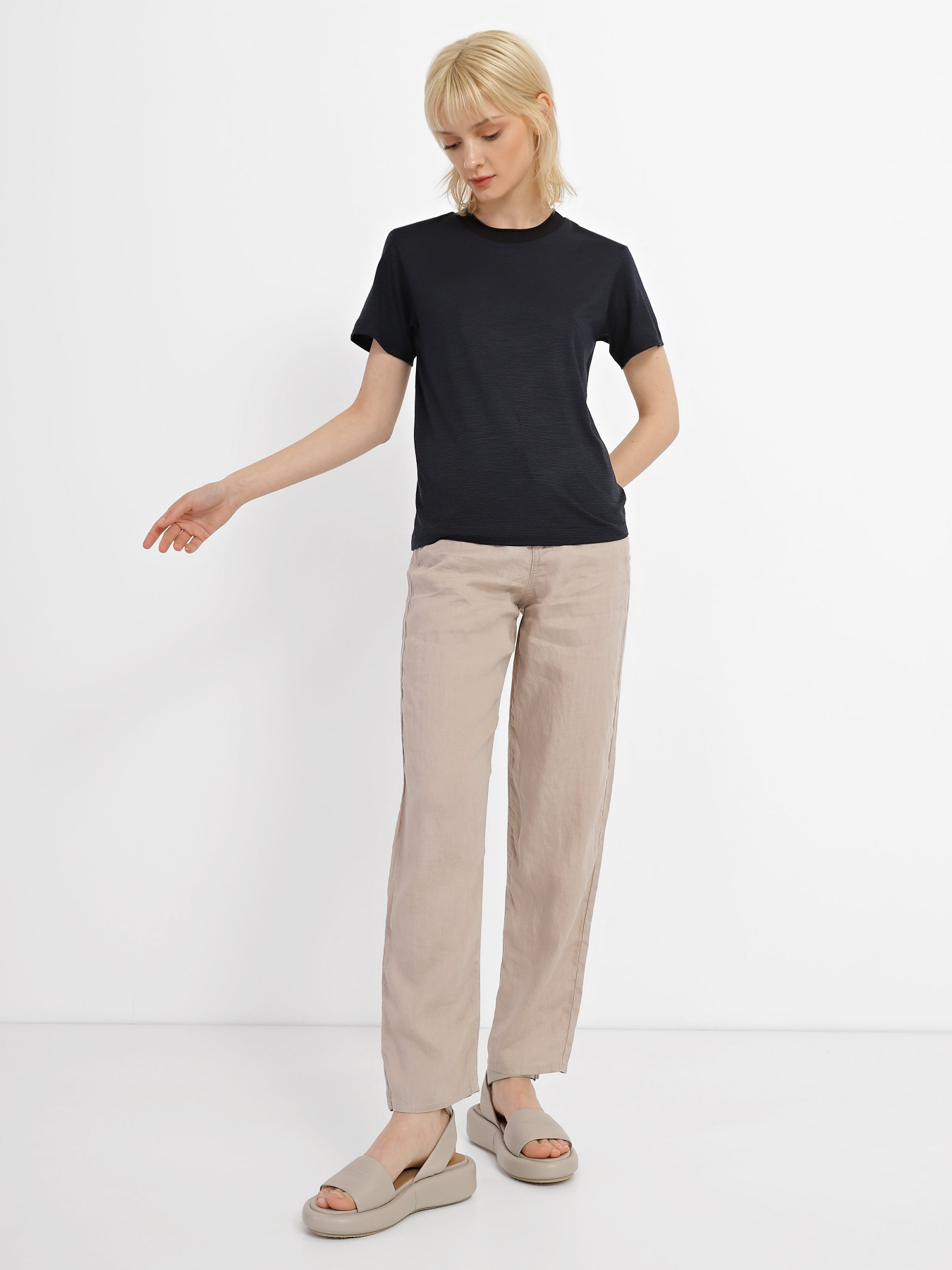 Прямі джинси Emporio Armani J90 модель 3R2J90-2N0ZZ-0106 Фото