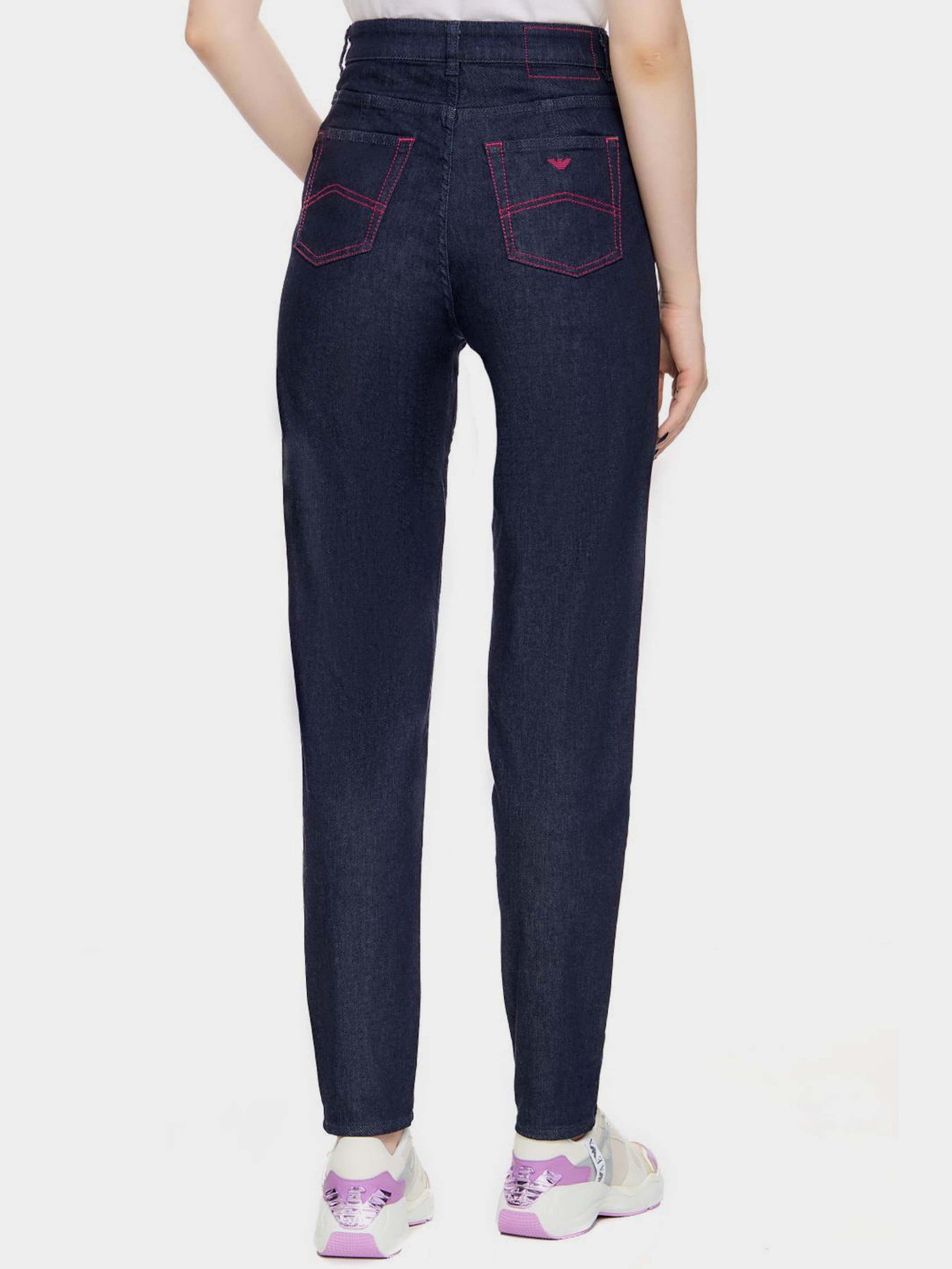 Завужені джинси Emporio Armani J29 модель 6R2J29-2DG5Z-0941 Завужені джинси Emporio Armani J29 модель 6R2J29-2DG5Z-0941 Фото