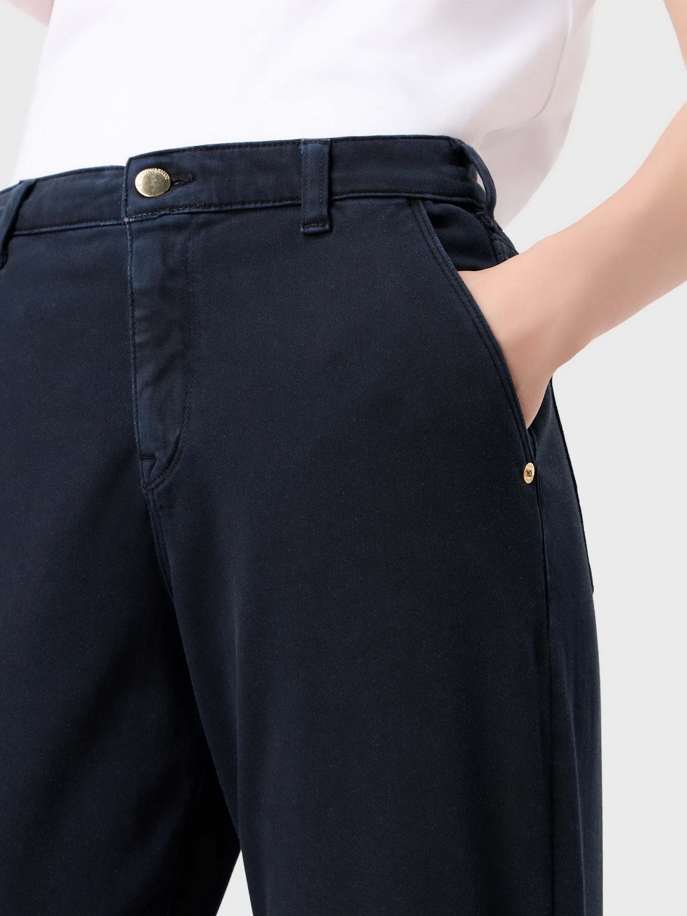 Прямі джинси Emporio Armani J5A модель 6R2J5A-2NU3Z-0926 Фото