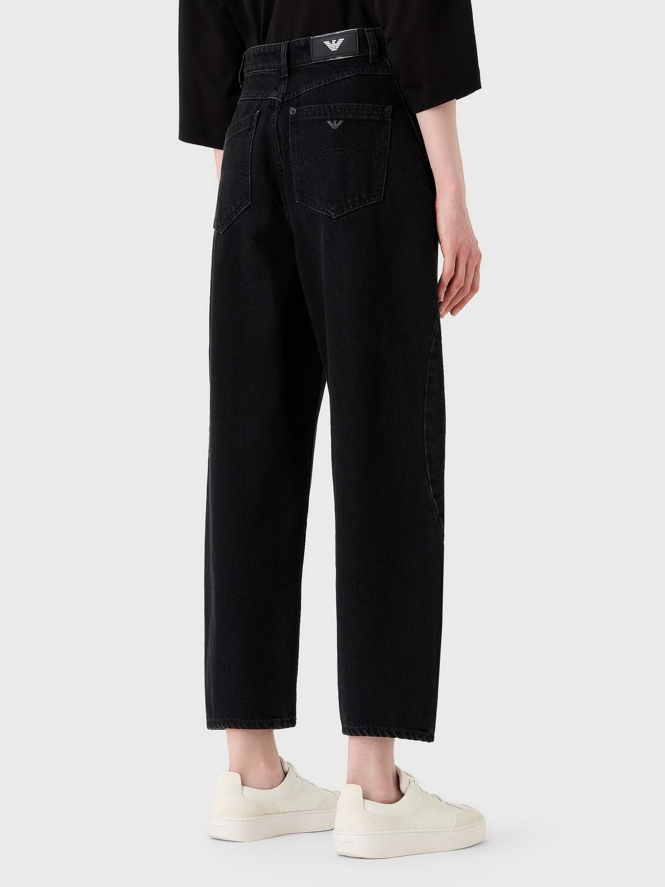 Джинсы мом Emporio Armani J5B модель 6R2J5B-2DBEZ-0005 Фото