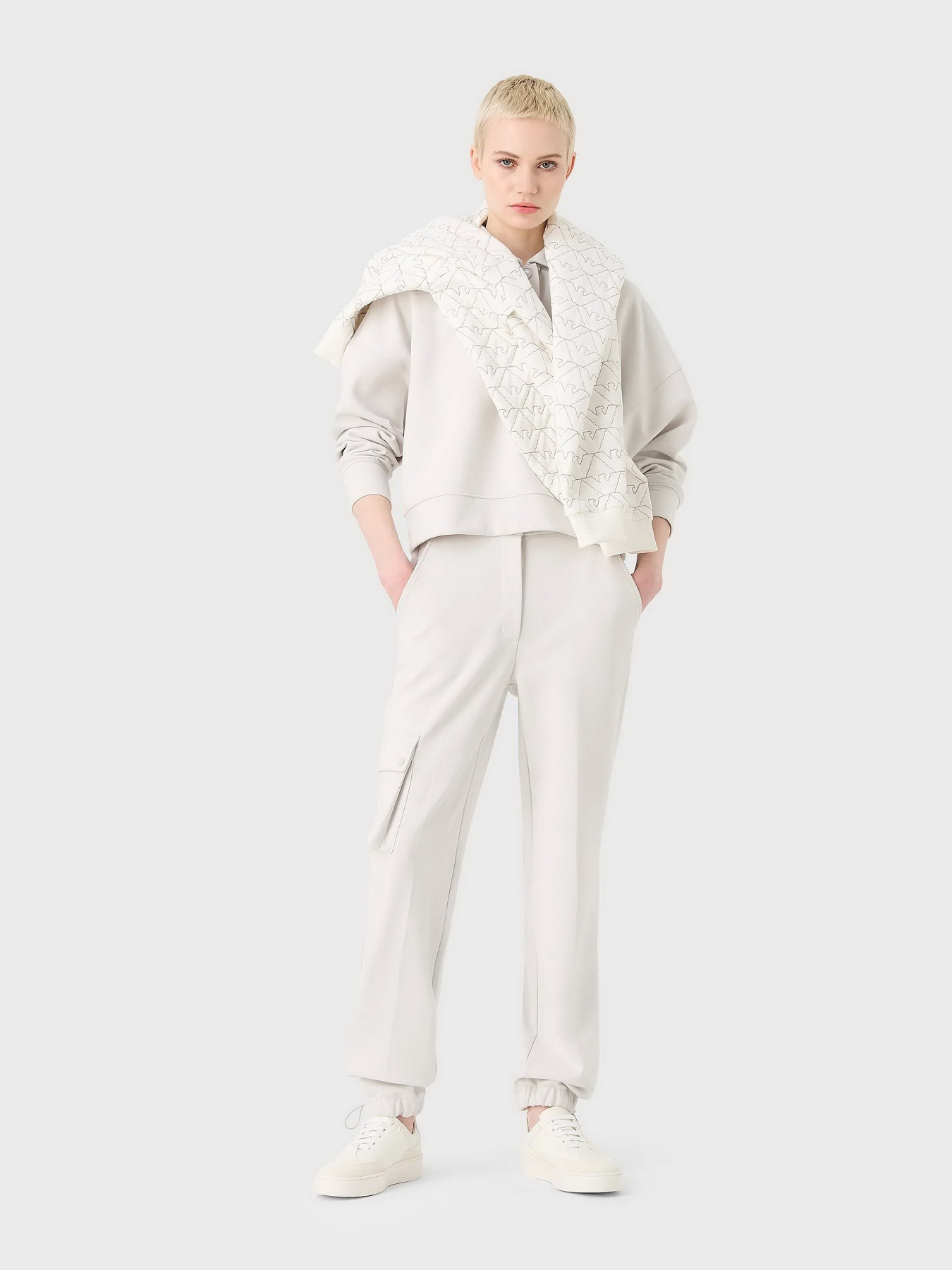 Худи Emporio Armani модель 6R2M7M-2JXAZ-0101 Худи Emporio Armani модель 6R2M7M-2JXAZ-0101 Фото