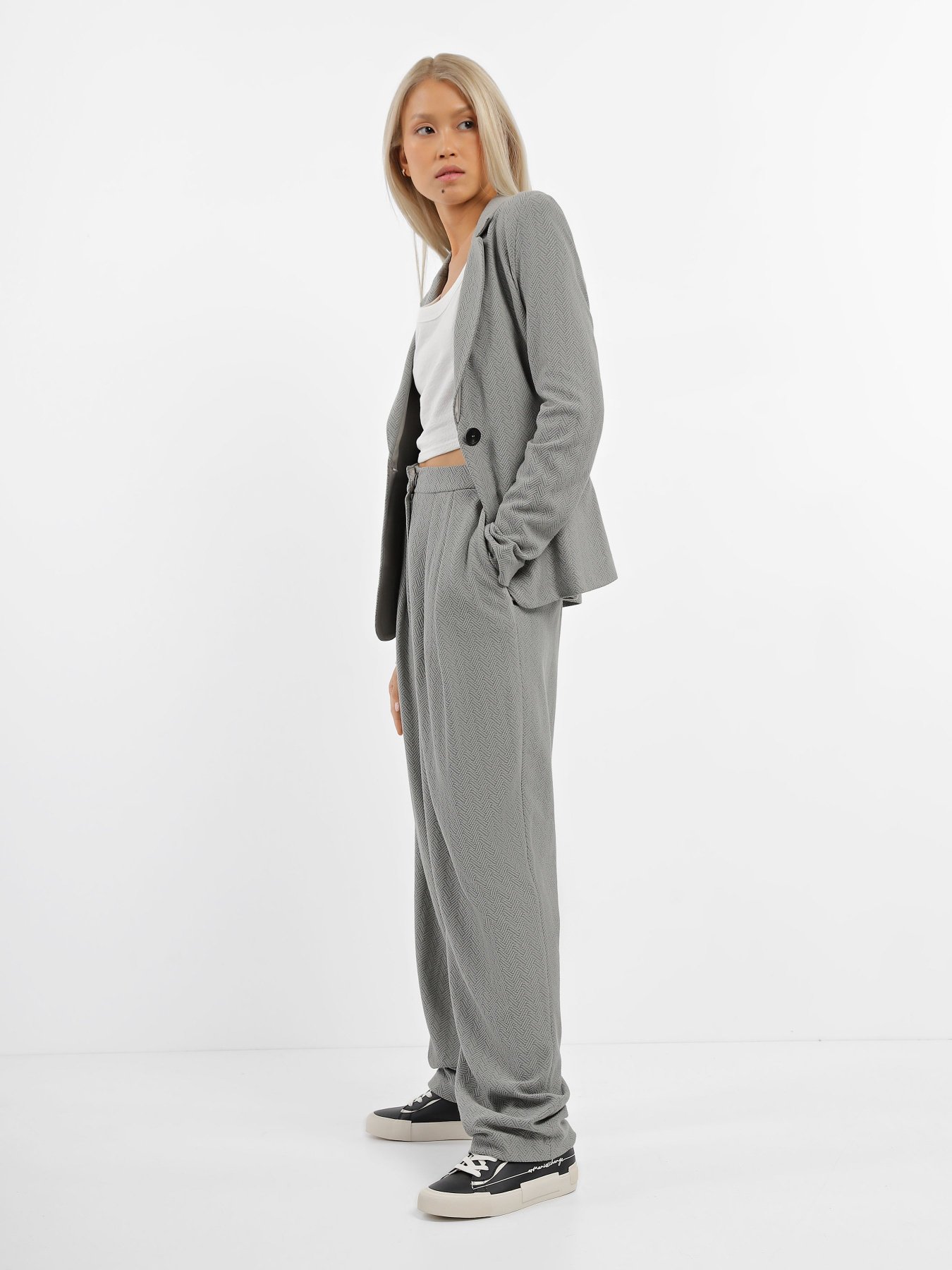 Брюки повседневные Emporio Armani модель 6R2P8A-2JHHZ-0616 Фото