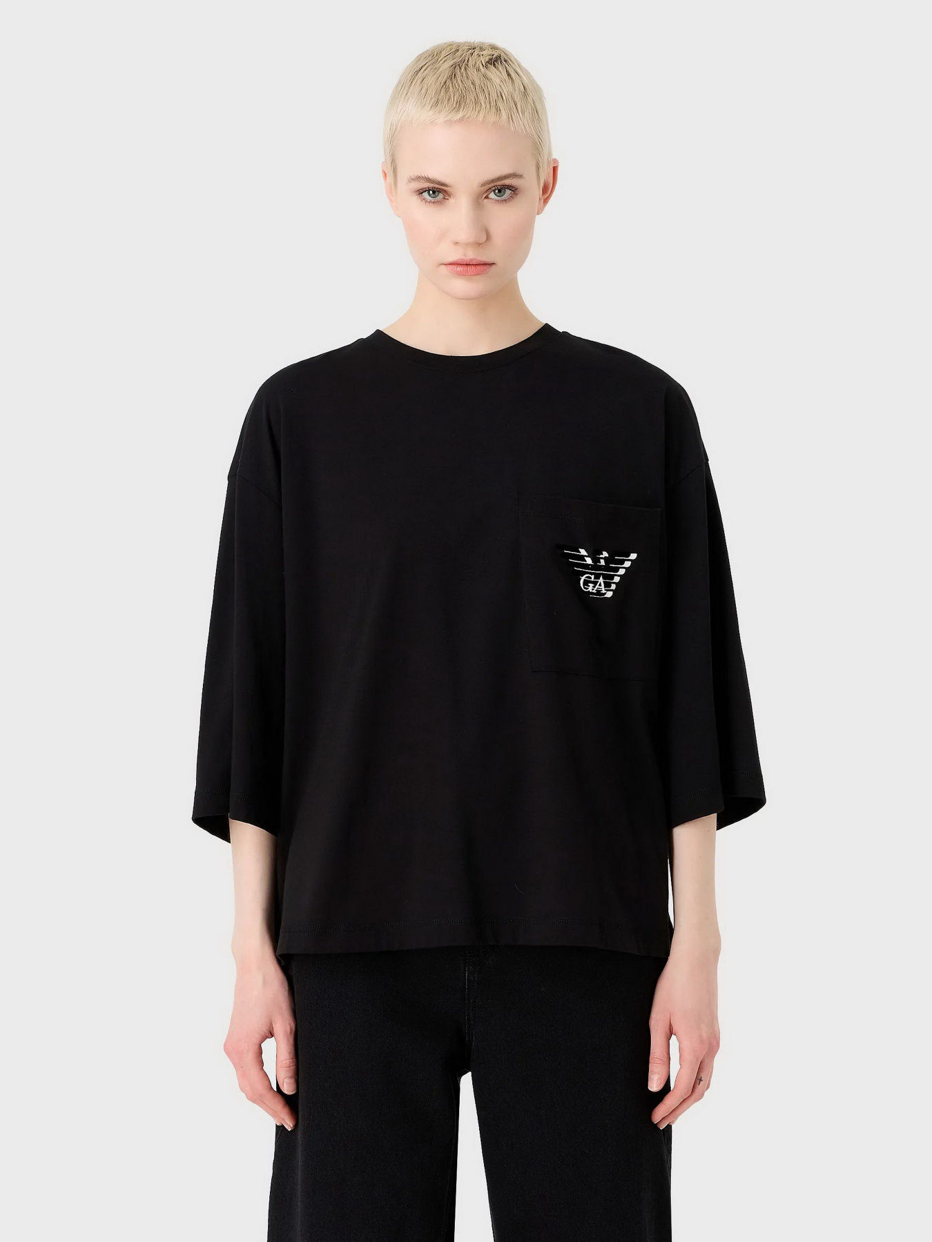 Футболка Emporio Armani модель 6R2T7F-2JFNZ-0999 Футболка Emporio Armani модель 6R2T7F-2JFNZ-0999 Фото