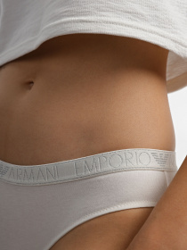 Набір трусів Emporio Armani модель 163334-3F223-09210 Фото