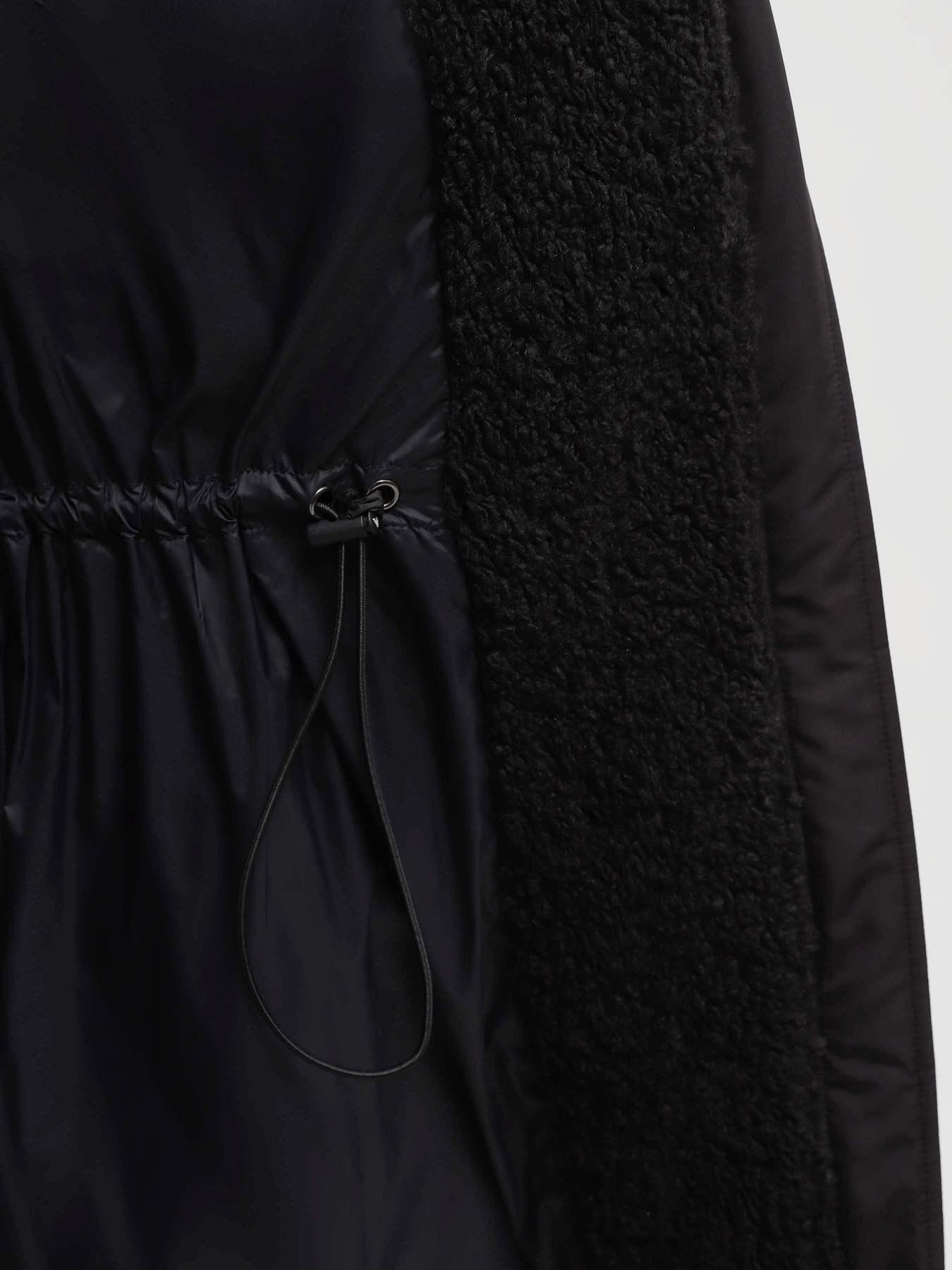 Зимняя куртка Emporio Armani модель 6R2B85-2NNIZ-0999 Фото