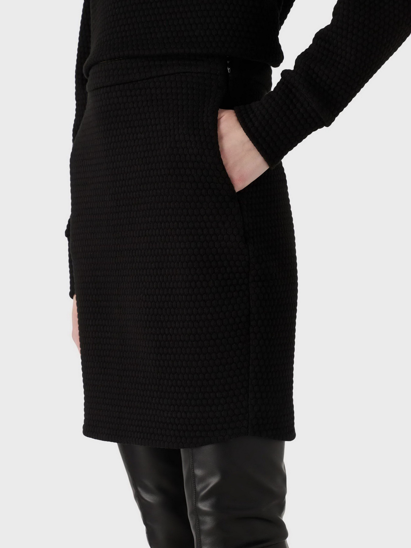 Спідниця міні Emporio Armani модель 6R2N7D-2JXIZ-0999 Фото