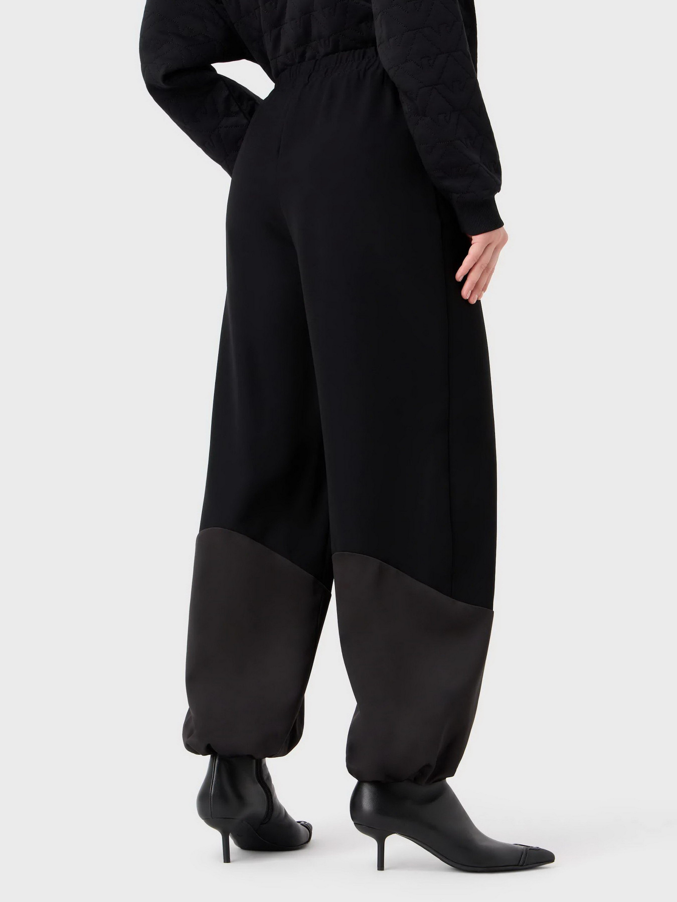 Брюки повседневные Emporio Armani модель H4NP1B-2NWAZ-0999 Фото