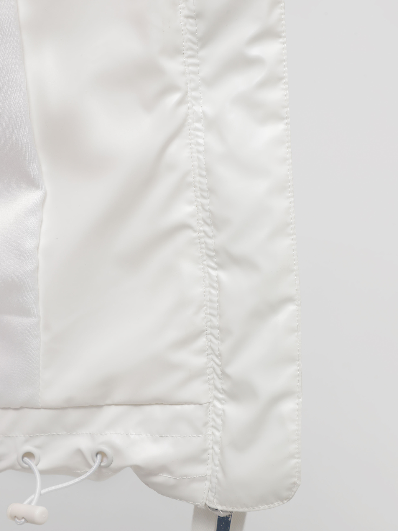 Пуховик Emporio Armani модель 6R2B86-2NFJZ-0101 Фото