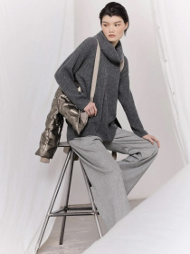 Пуховик Emporio Armani модель 6R2B86-2NFJZ-0226 Фото