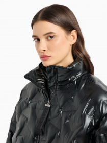 Пуховик Emporio Armani модель 6R2B86-2NFJZ-0999 Фото