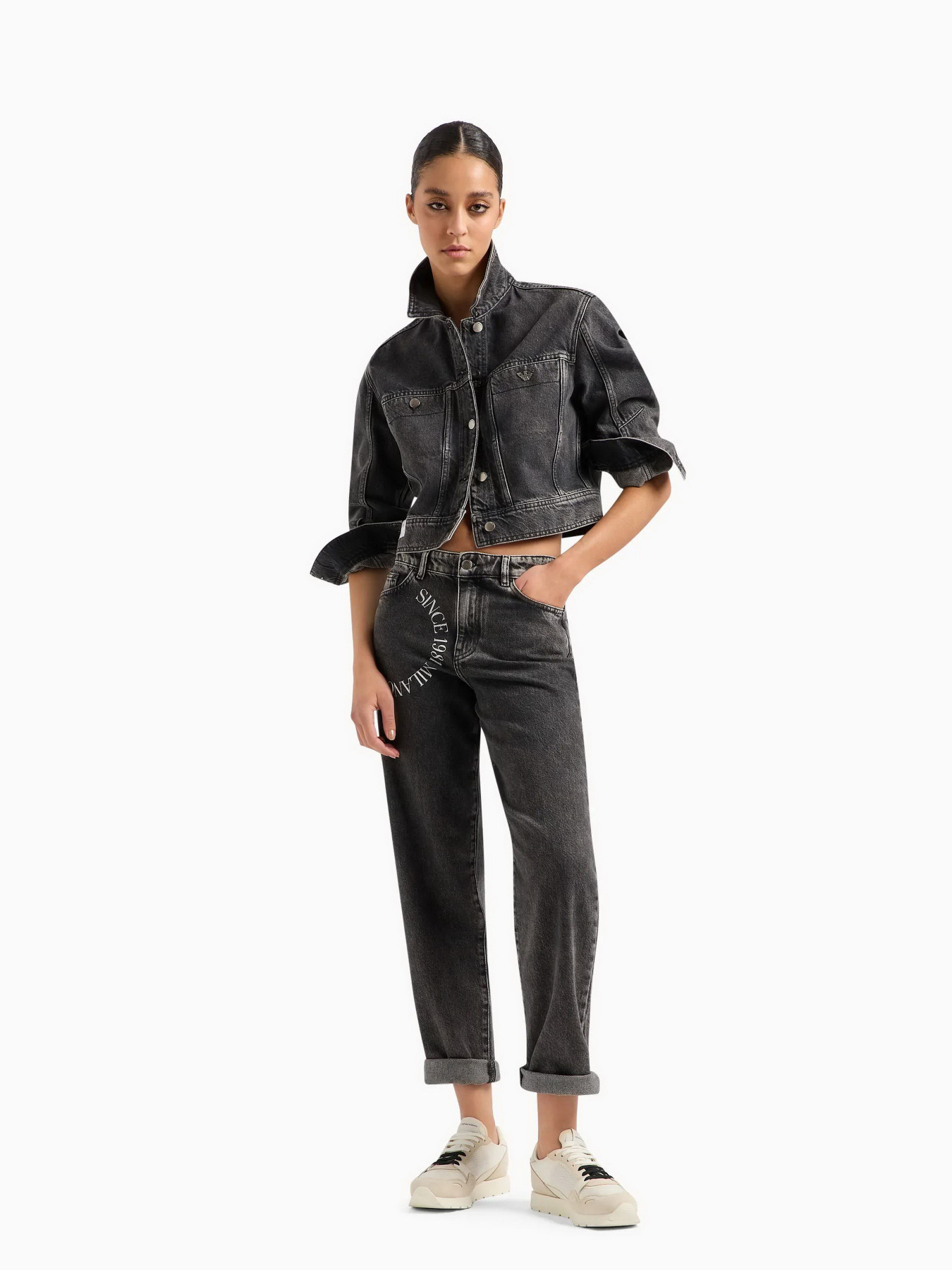 Прямі джинси Emporio Armani модель 3D2J90-2DV5Z-0005 Прямі джинси Emporio Armani модель 3D2J90-2DV5Z-0005 Фото