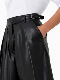 Повсякденні шорти Emporio Armani модель E3NP61-F2P66-999 Фото