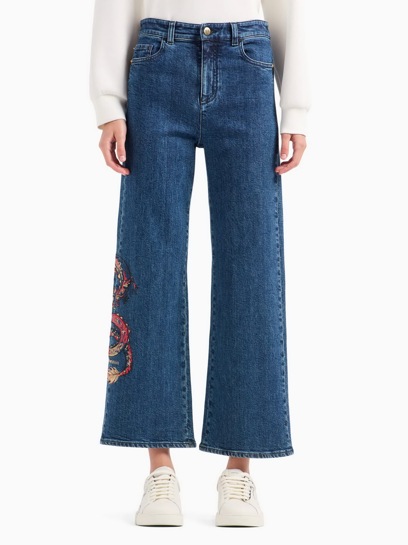 Широкі джинси Emporio Armani Chinese New Year модель EW000019-AF10008-MB001 Широкі джинси Emporio Armani Chinese New Year модель EW000019-AF10008-MB001 Фото