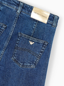 Широкі джинси Emporio Armani Chinese New Year модель EW000019-AF10008-MB001 Широкі джинси Emporio Armani Chinese New Year модель EW000019-AF10008-MB001 Фото