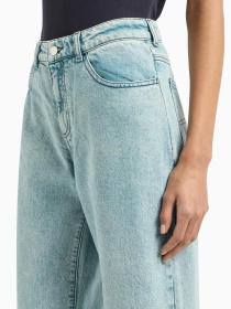 Прямые джинсы Emporio Armani модель 3D2J8D-2DR0Z-0943 Прямые джинсы Emporio Armani модель 3D2J8D-2DR0Z-0943 Фото