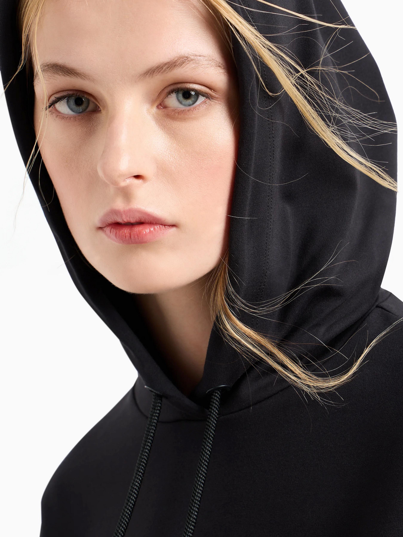 Худи Emporio Armani модель 3D2M6J-2JRZZ-0927 Фото