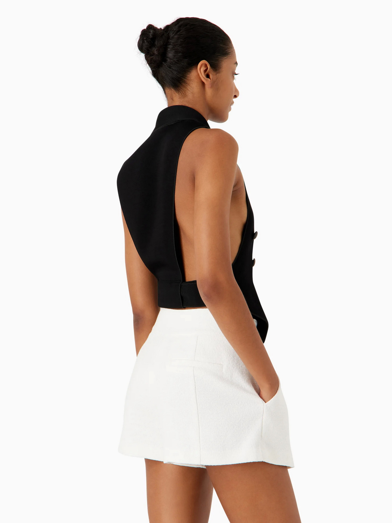 Повседневные шорты Emporio Armani модель E3NP1C-F9908-101 Фото