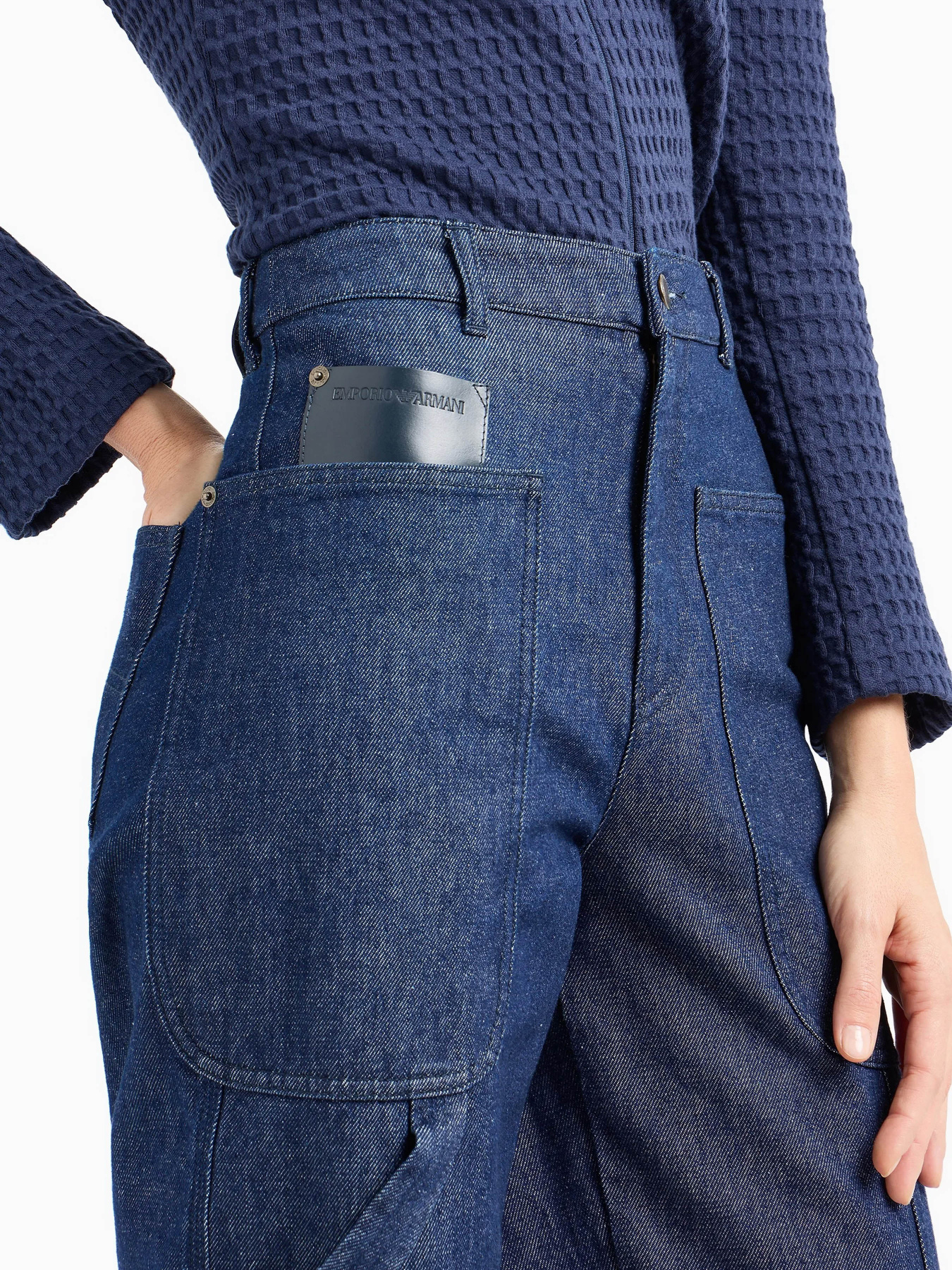 Широкие джинсы Emporio Armani модель 6D2J3D-2DUHZ-0941 Широкие джинсы Emporio Armani модель 6D2J3D-2DUHZ-0941 Фото