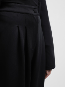 Повсякденні штани Emporio Armani модель 6D2P7B-2JXGZ-0999 Фото