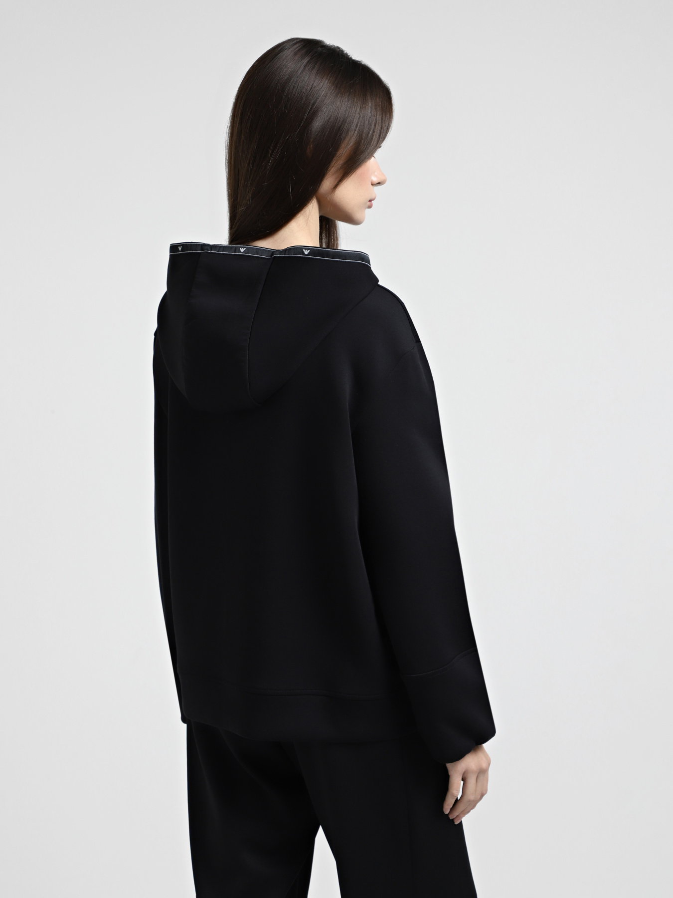 Кофта Emporio Armani модель 6D2M6D-1JHSZ-0999 Кофта Emporio Armani модель 6D2M6D-1JHSZ-0999 Фото