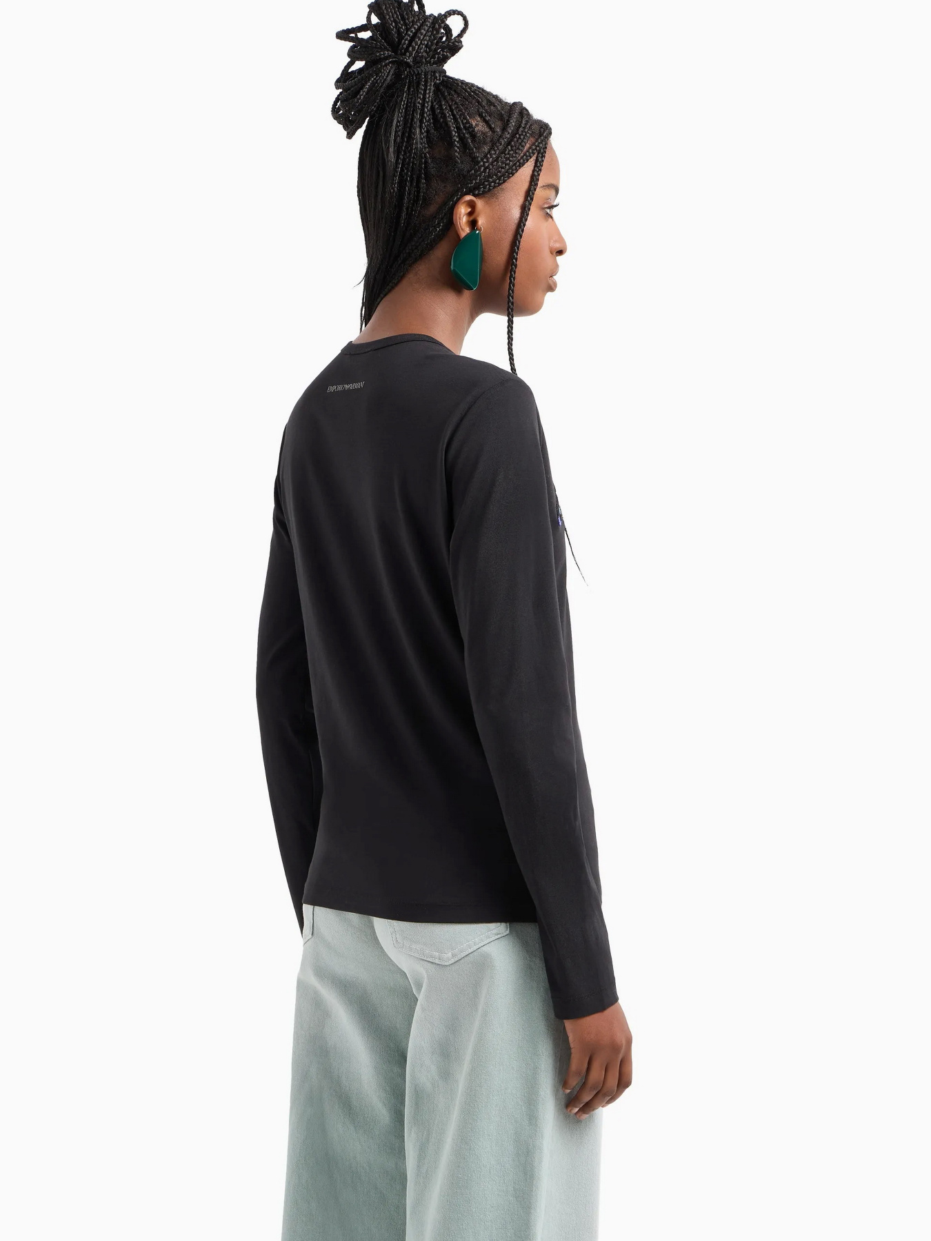 Лонгслів Emporio Armani модель 6D2T7R-2JFNZ-0999 Лонгслів Emporio Armani модель 6D2T7R-2JFNZ-0999 Фото