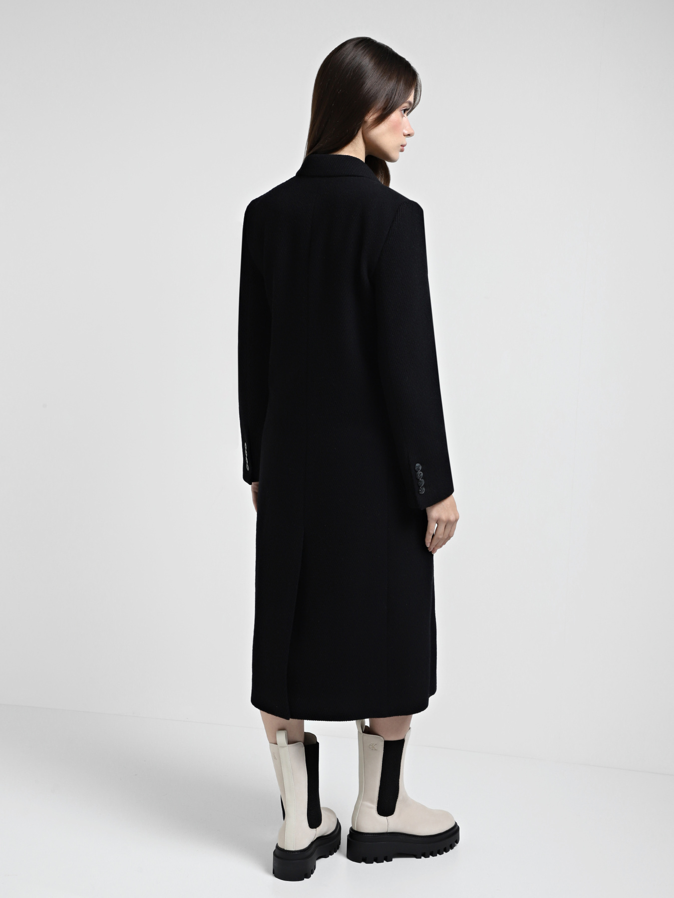 Пальто Emporio Armani модель EW000335-AF10226-UC001 Фото