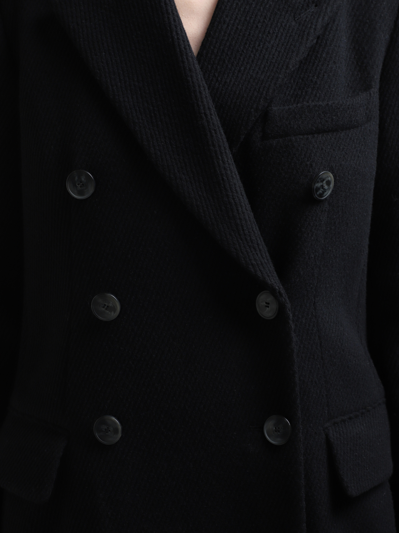 Пальто Emporio Armani модель EW000335-AF10226-UC001 Фото