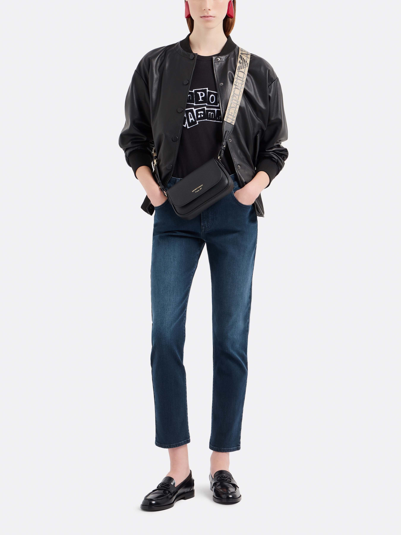 Завужені джинси Emporio Armani модель 6D2J36-2DURZ-0942 Фото