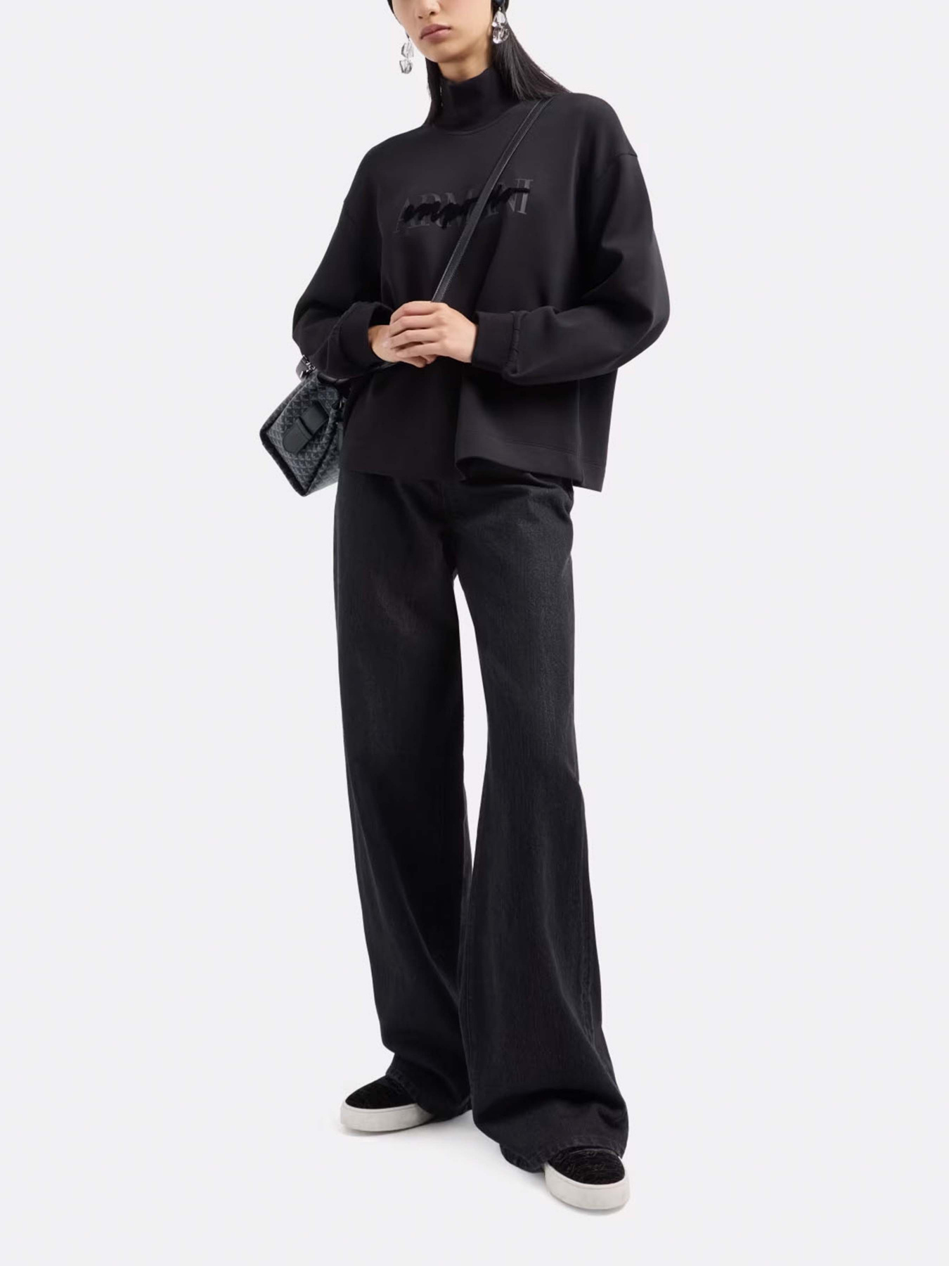 Свитшот Emporio Armani модель 6D2M6E-1JHSZ-0999 Фото