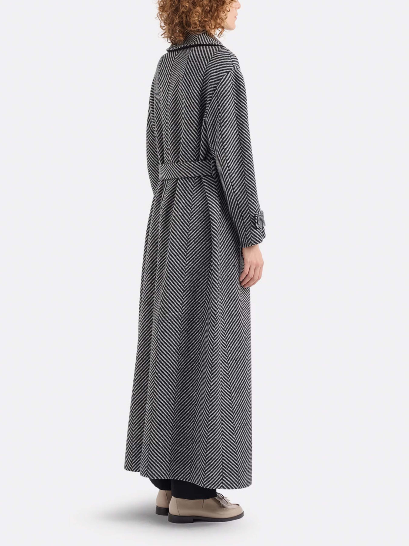 Пальто Emporio Armani модель EW000098-AF10225-FC018 Фото