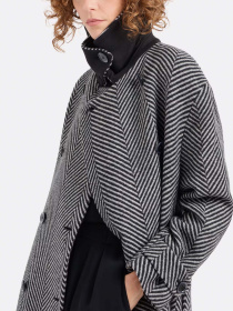 Пальто Emporio Armani модель EW000098-AF10225-FC018 Фото