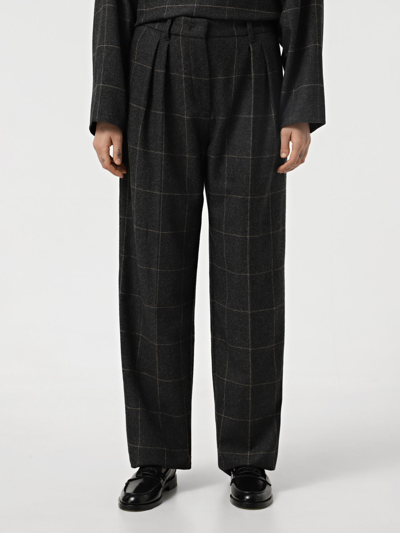 Класичні штани Emporio Armani модель EW000163-TE10525-OC001 Фото