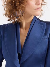 Блейзер Emporio Armani модель EW000285-TE10985-UB105 Блейзер Emporio Armani модель EW000285-TE10985-UB105 Фото